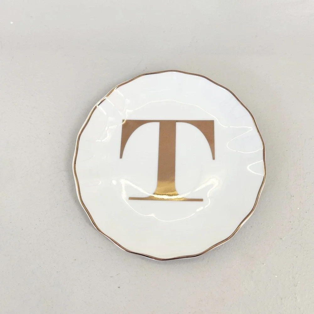 Williams Sonoma Monogram Dessert Salad Plate White Gold Letter T 24k Gold Trim